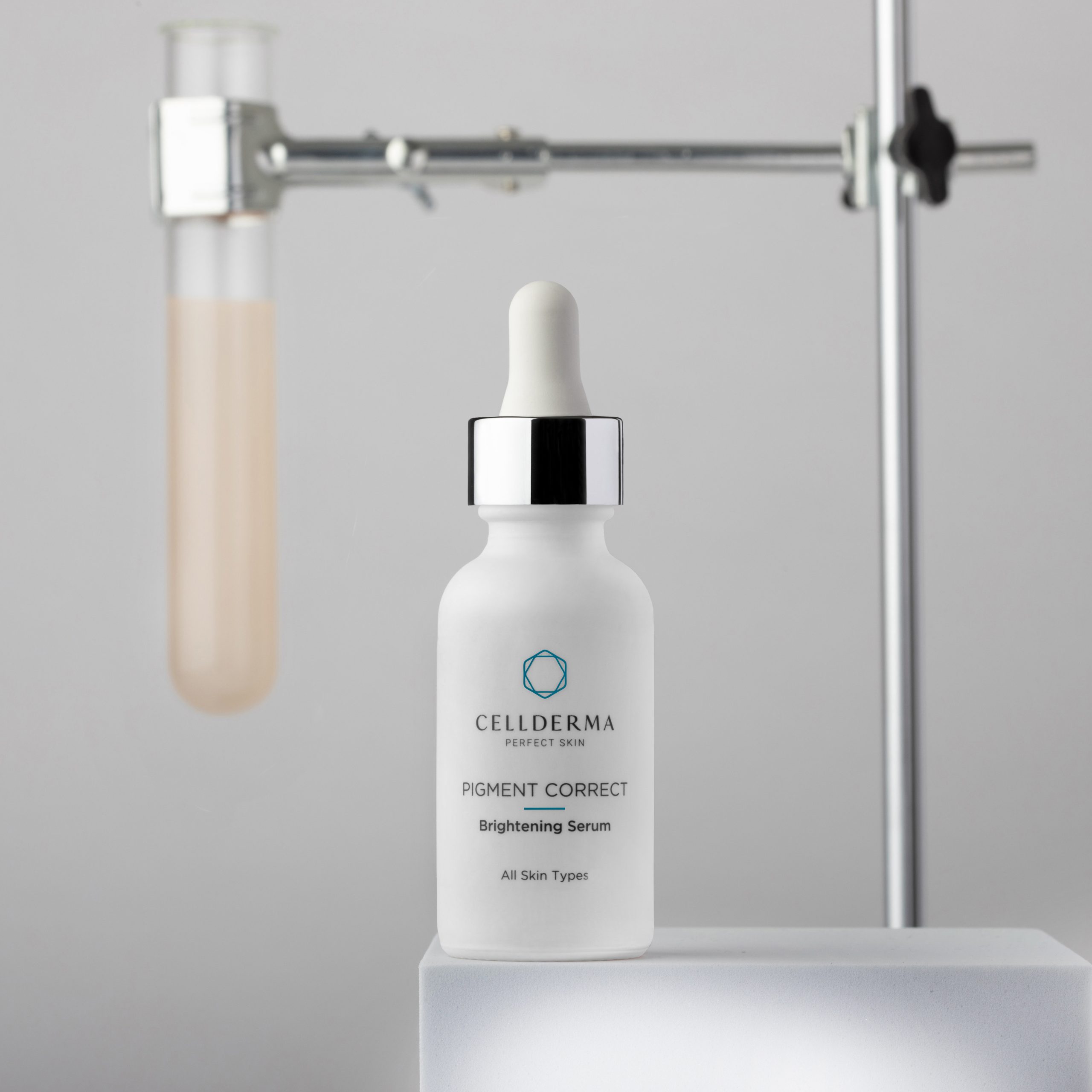 CellDerma Pigment Correct Product Test Tube Lab Setting Content Image