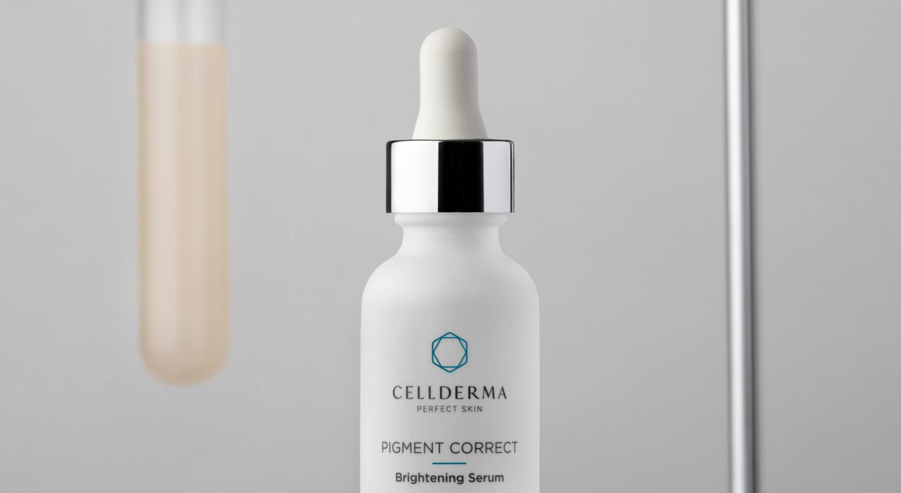 CellDerma Pigment Correct Product Test Tube Lab Setting Content Image