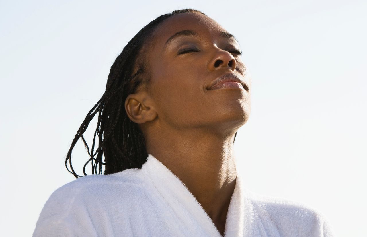 CellDerma Calm Woman Model Content Image