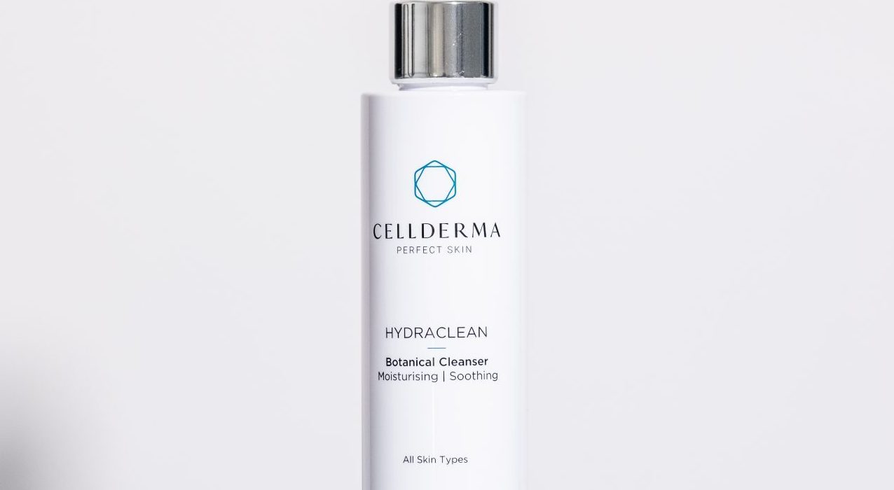 CellDerma Tim Pritchard Hydraclean 120ml - White Plinth